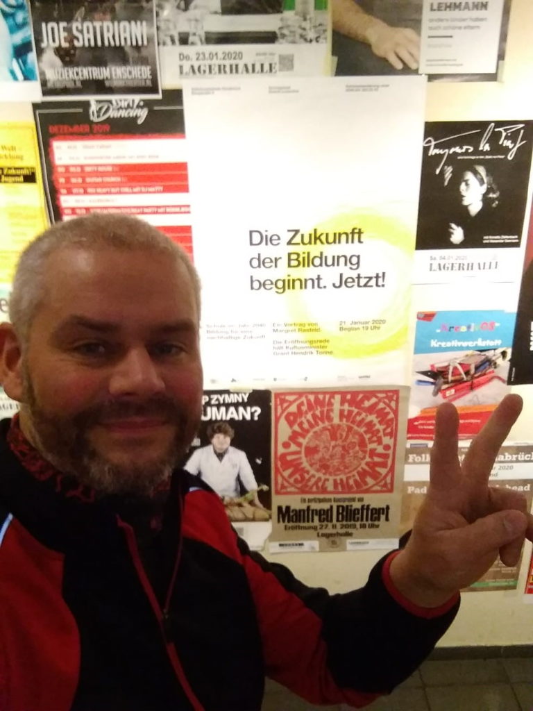 Lagerhalle 01